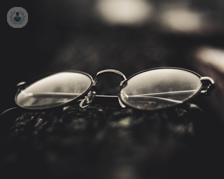 An image of glasses on a table