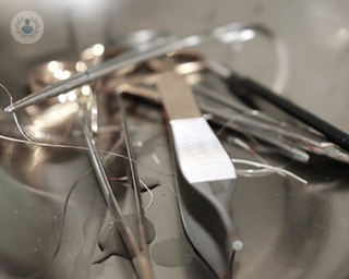An image of surgical instruments